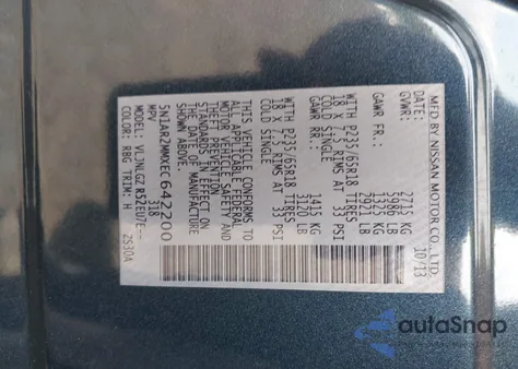 2014 Nissan Pathfinder Sl z USA, uszkodzony, nr VIN 5N1AR2MMXEC642200